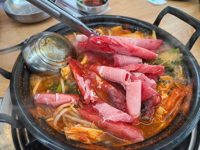 Deungchon Shabu Kalguksu Cheonho Branch