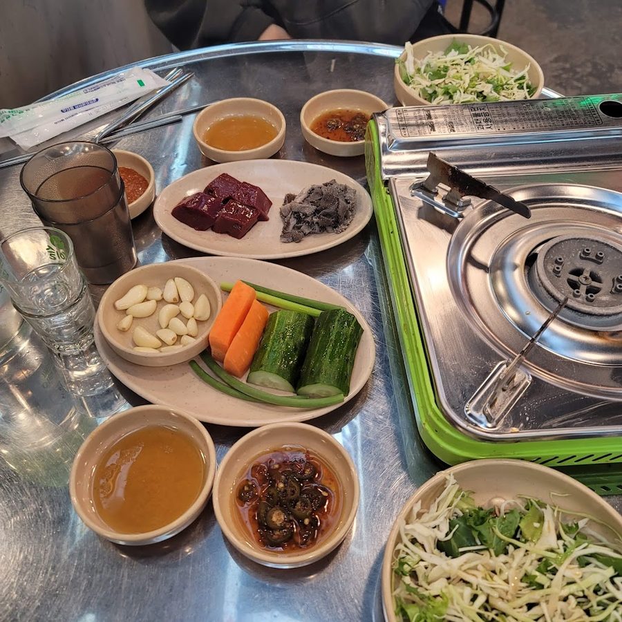 60년전통 신촌황소곱창 중동직영점