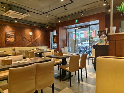 女王漢堡 民族店
