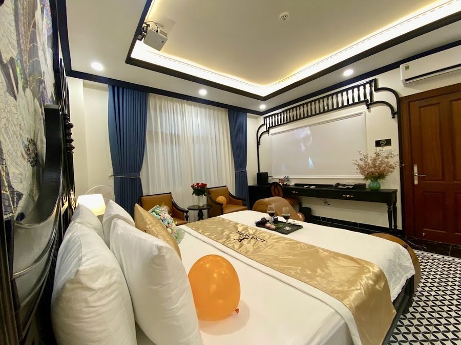 Love Luxury Hotel Vuon Lai