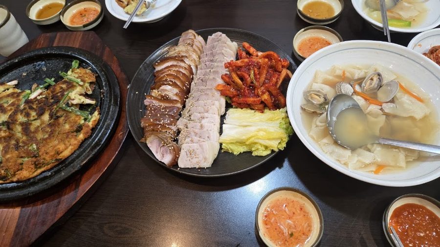 Dr. Kim Handmade Kalguksu