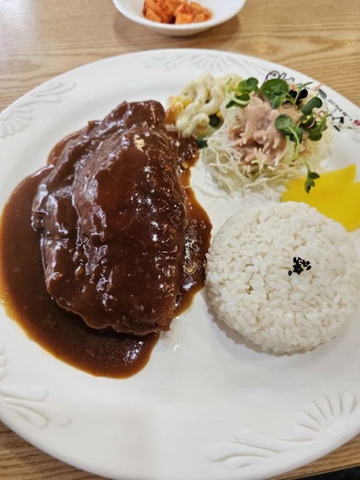 Lee Seunghak Donkatsu Myeongji Branch