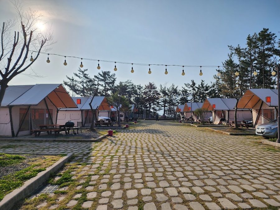 Ohorak Pool Villa