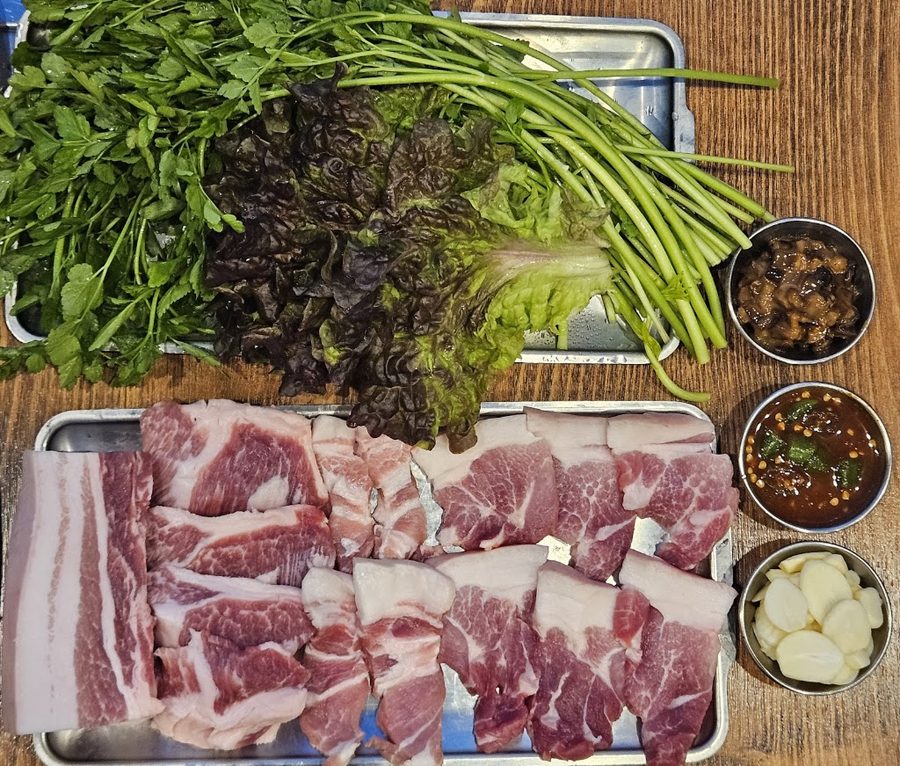 Heukbaek Sikdang