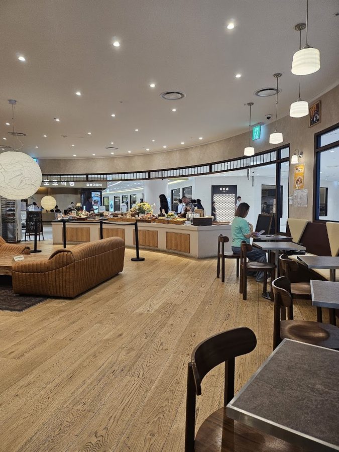 Teddy Beurre House Times Square Branch