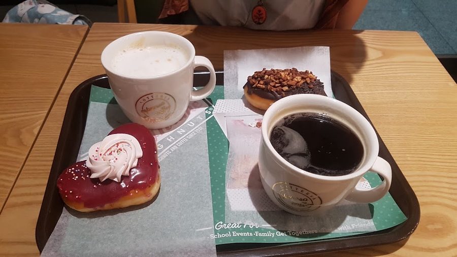 Krispy Kreme Doughnuts Gil-dong Station Branch