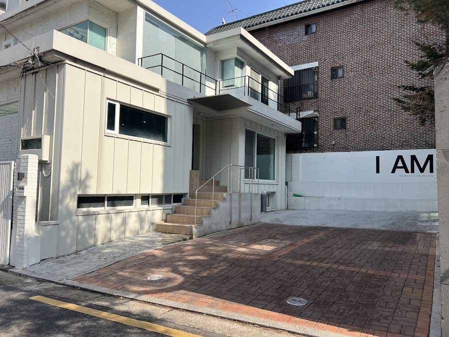 AMONG hair salon hongdae hapjeong 어몽헤어 홍대합정점