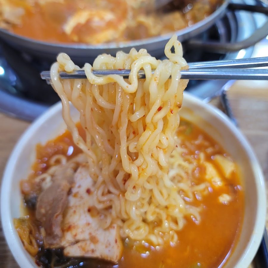 魔王豬腳 三成店