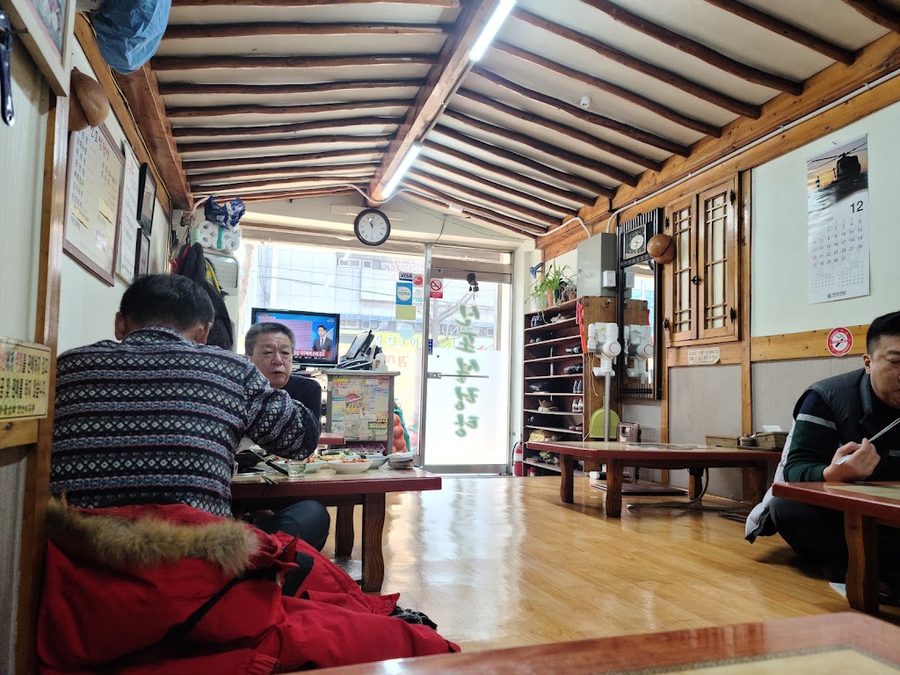 Sinpo Seolleongtang Sundaeguk
