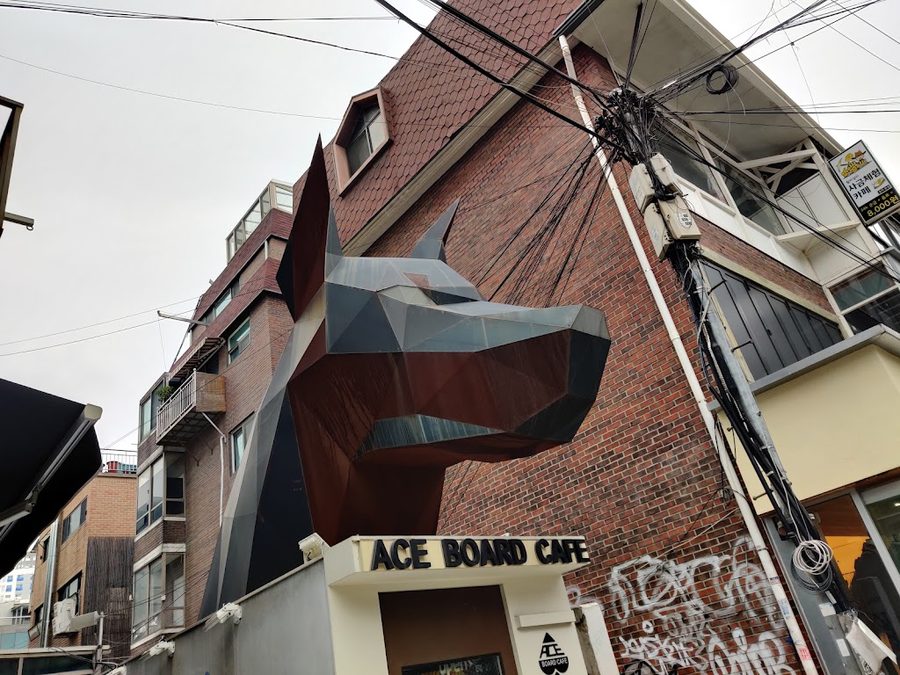 Ace Board Cafe