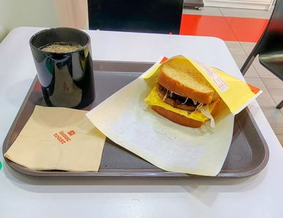 Isaac Toast & Coffee Hannamdong
