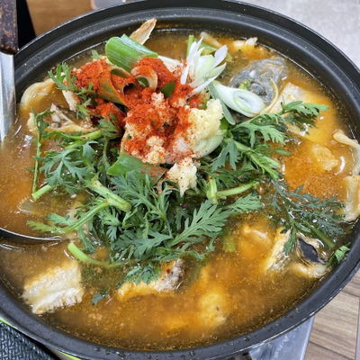 龍日號活魚生魚片店
