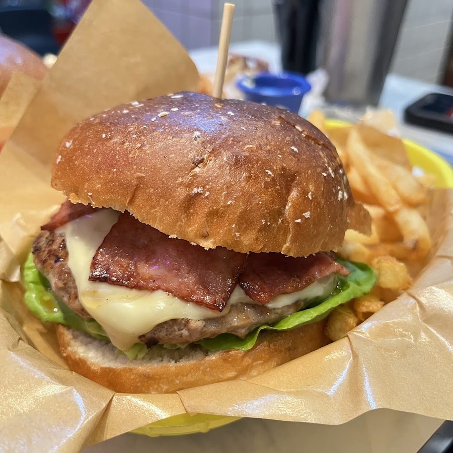 Lovss Burger