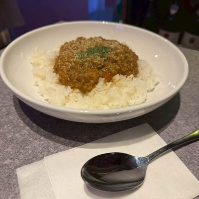 Retro Karaoke Bar HIT PARADE – Ginza
