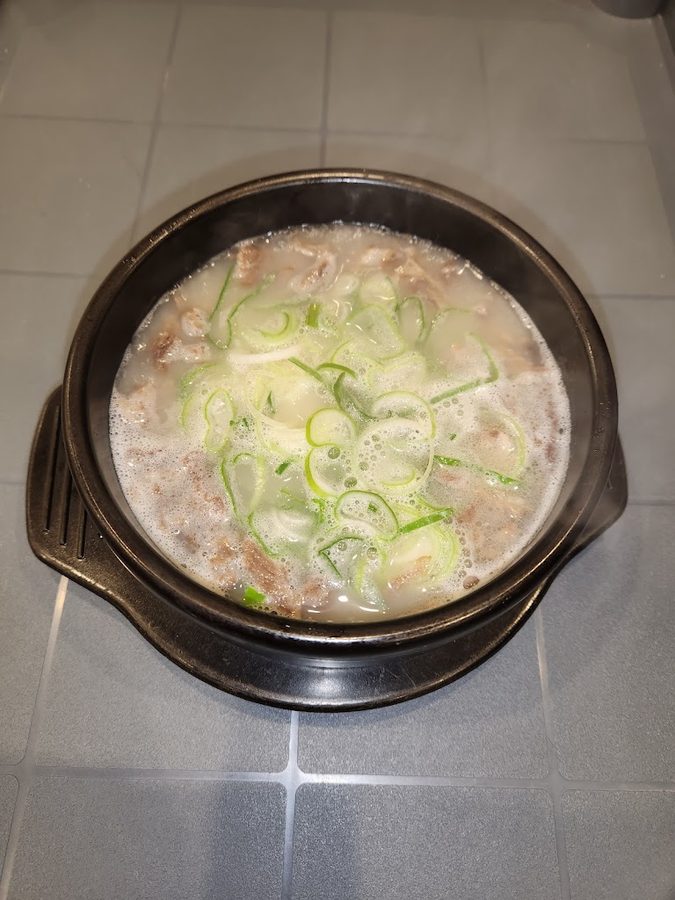 Myeongin Seolleongtang