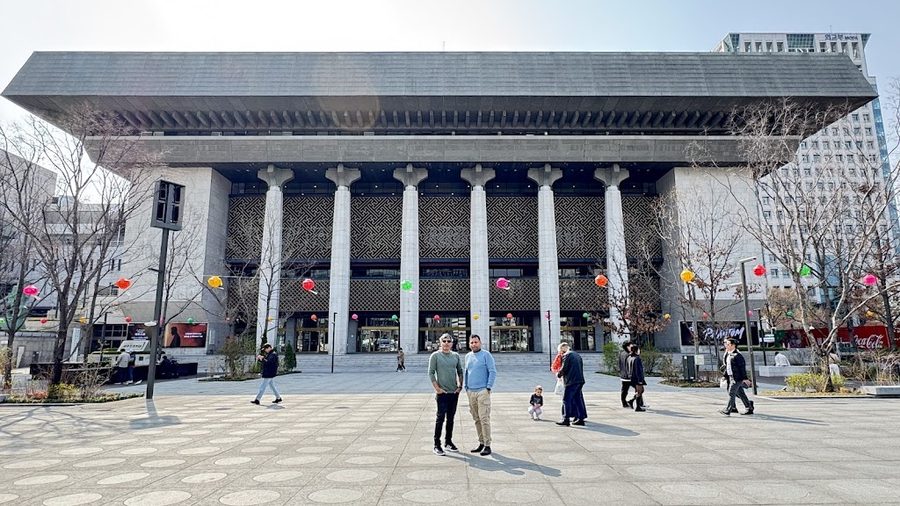 Gwanghwamun Square Yukjo Madang