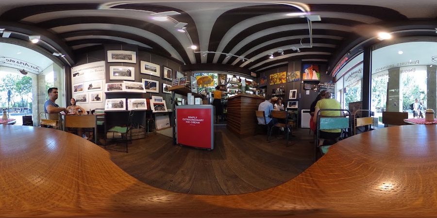 Aux Arts Etc... Café Galerie d'art