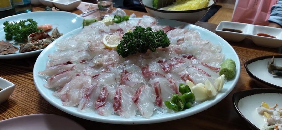 Namhae Raw Fish Restaurant