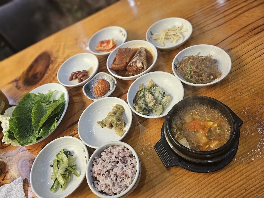 Tteurak Ssam Specialty Store