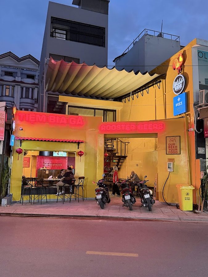 Tiệm Bia Gà - Rooster Beers Taproom Thao Dien