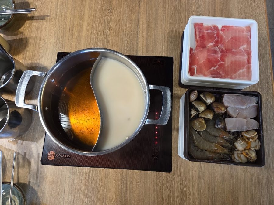 Syabu-yo Far Eastern Department Store Xinyi A13 Store