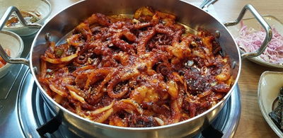 Cheolpan Ttegi Jwadong Branch