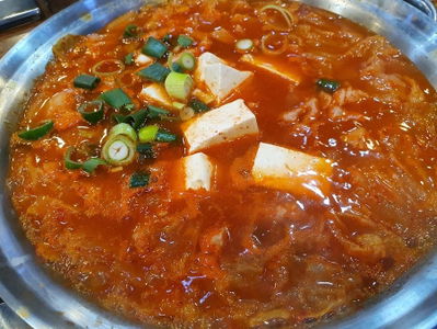 Sagyejeol Kimchi Jjigae