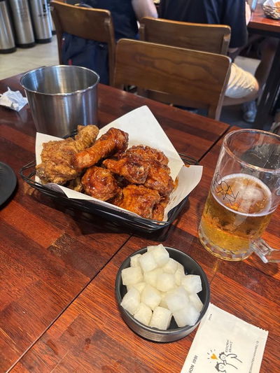 교촌치킨 독립문점
