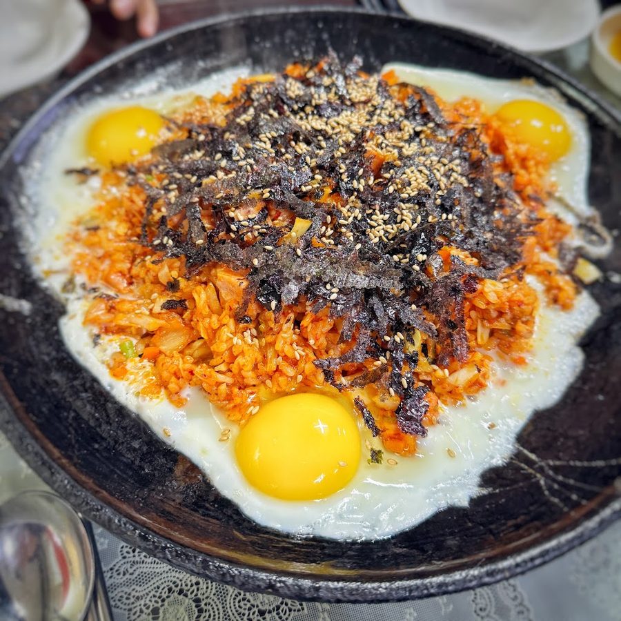 신가네솥뚜껑볶음밥