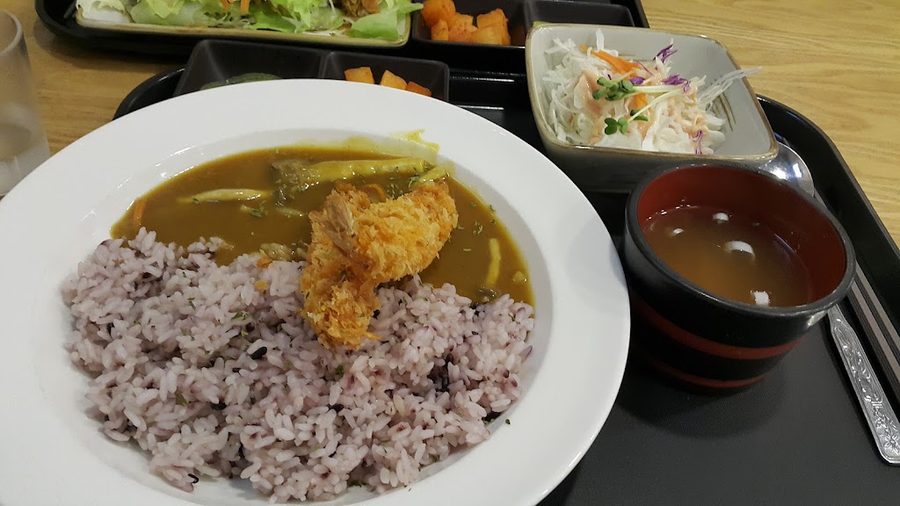 Eommasom Baekhwajeom