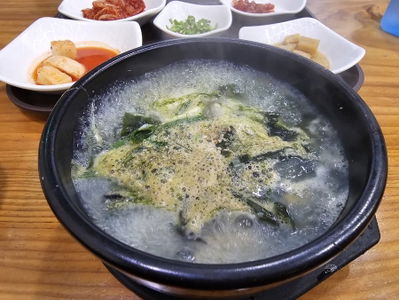 コンマウルジョンジュシク豆もやしクッパセンタム店
