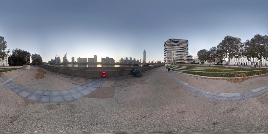 Riverside Walk Gardens