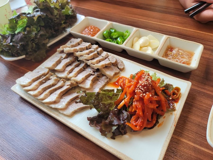 Namgangneung Makguksu