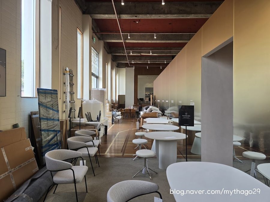 Paperbird Coffeehouse