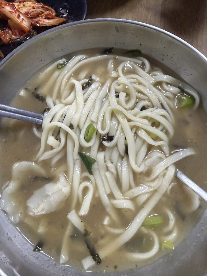 Uri Kalguksu