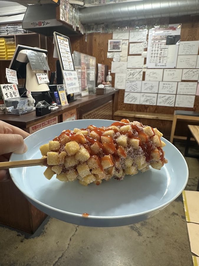 Myeongrang Sidae Ssal Hotdog