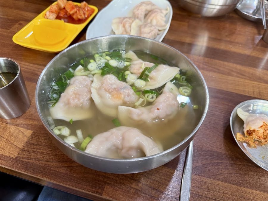 Cheonho-dong Eommasom Mandu
