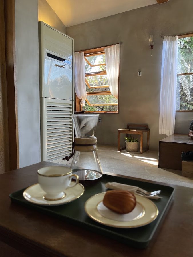 Cafe The Other Side