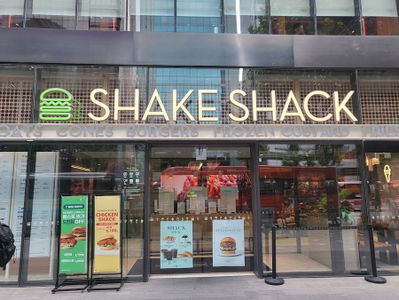 Shake Shack Gangnam Square