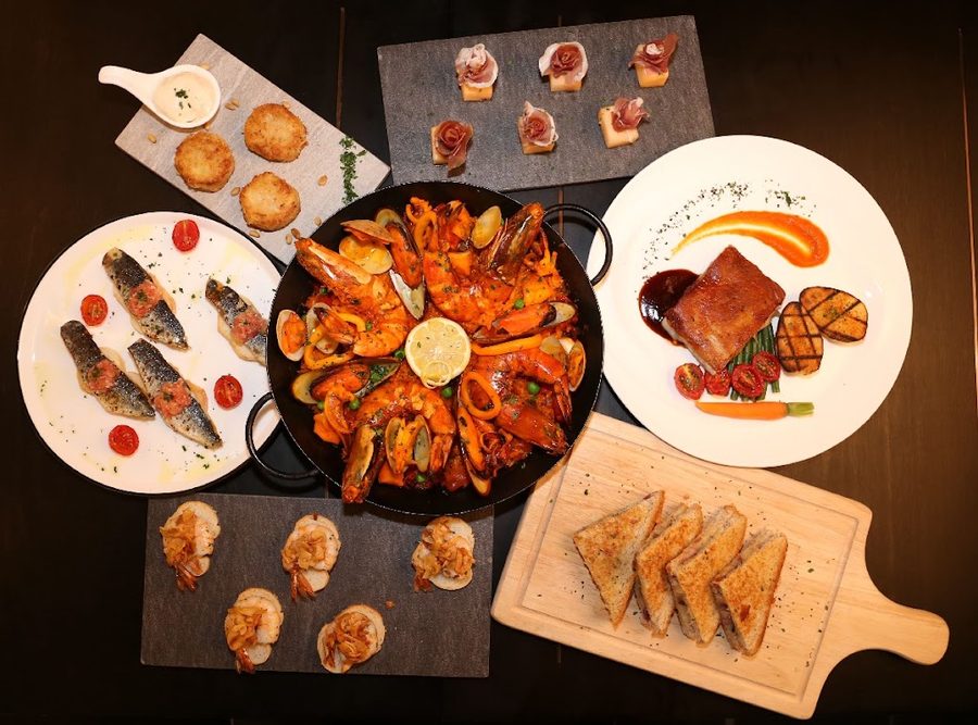 ROJO Tapas Bar & Restaurant