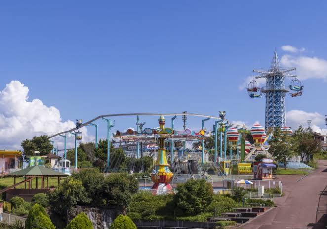 Ikoma Sanjo Amusement Park