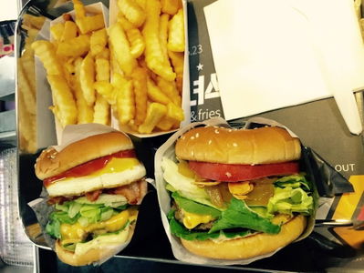 BURGER GUYS