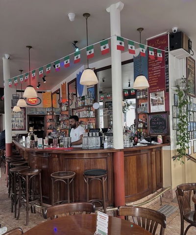 La Perla Bar • Paris, cocktails bar Paris, Tequila Bar, meilleur bar à Tequila d'Europe