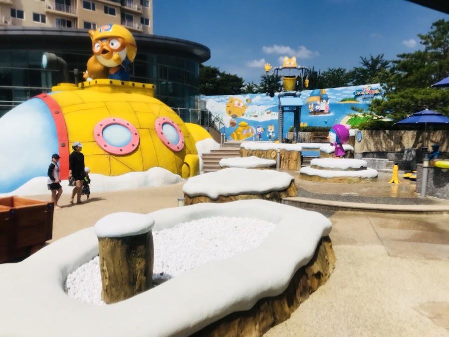 Pororo Aqua Village