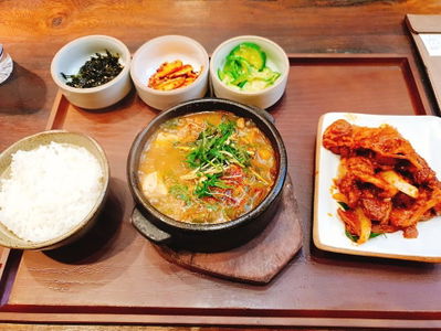 Toenmarujip Doenjang Yesul