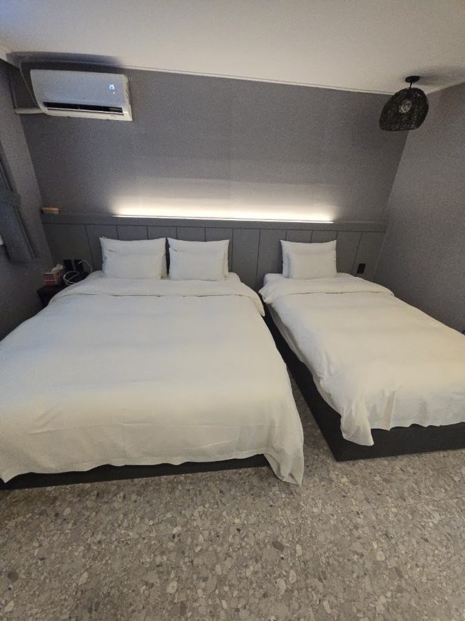 Sanchaek Hanok Hotel