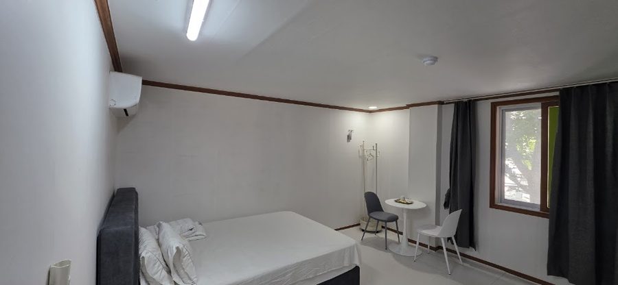 Hotel Gray