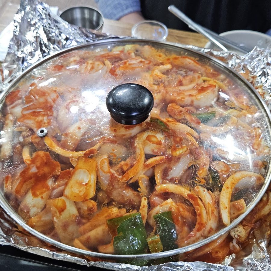 Gijang Gomjangeo