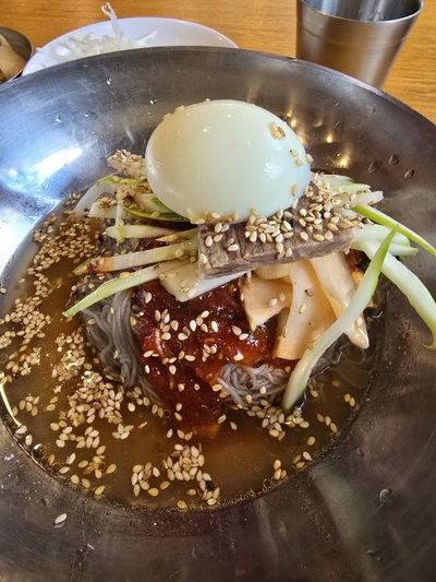 Tteokgal Sin Naengmyeon