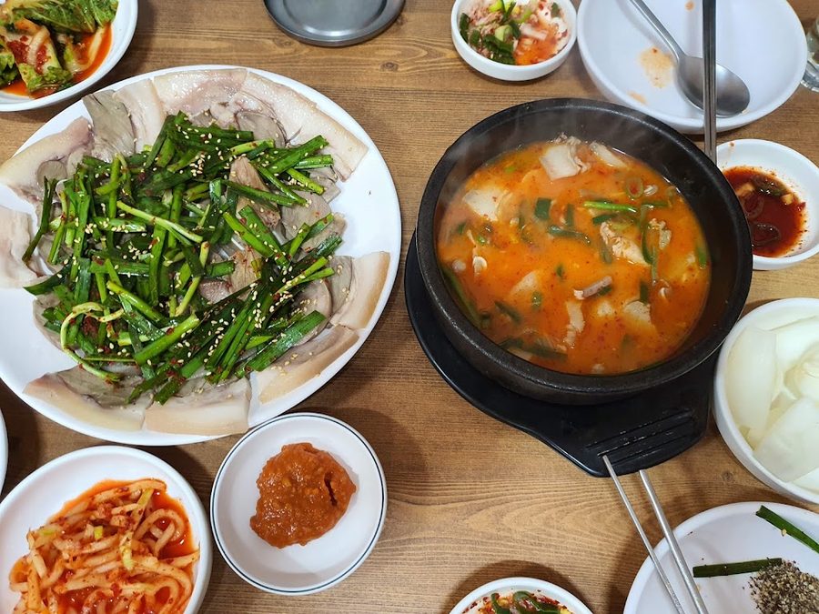 Yetnal Dwaeji Gukbap